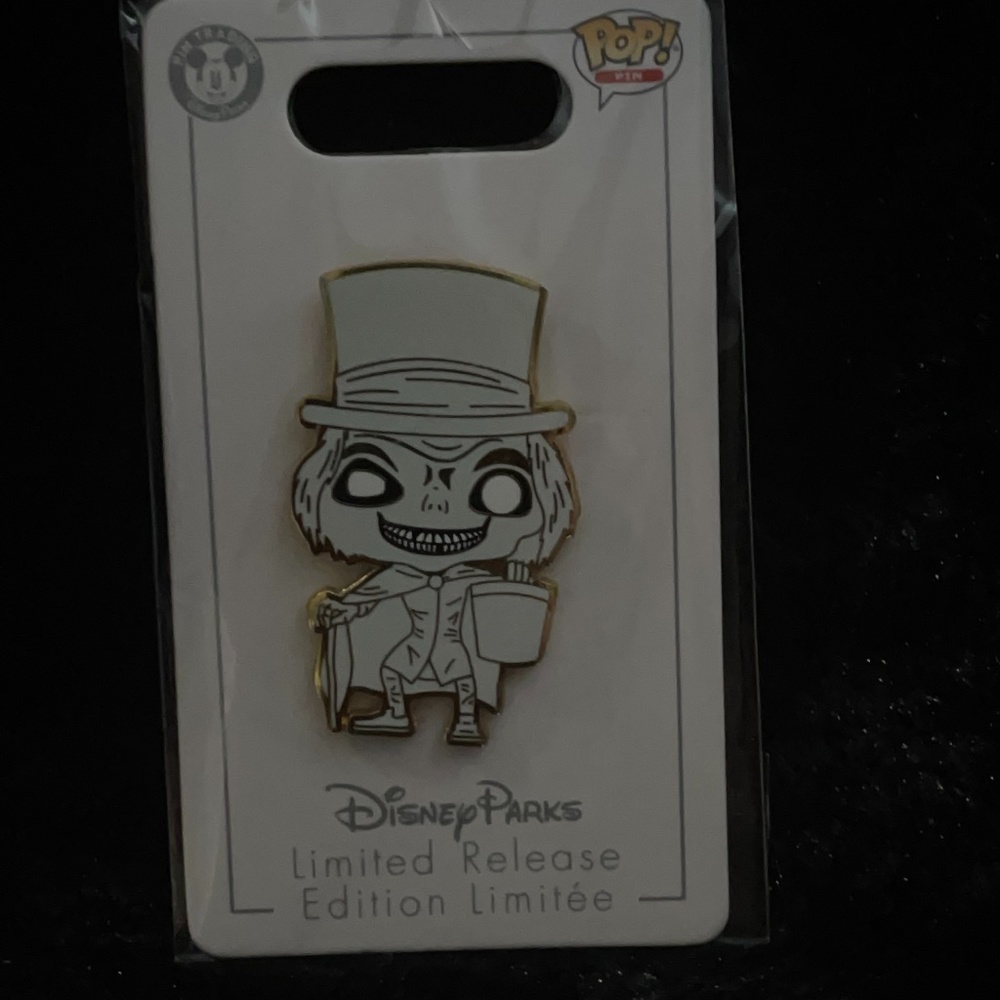 Disney Funko Pop Limited Edition Hatbox Ghost Pin